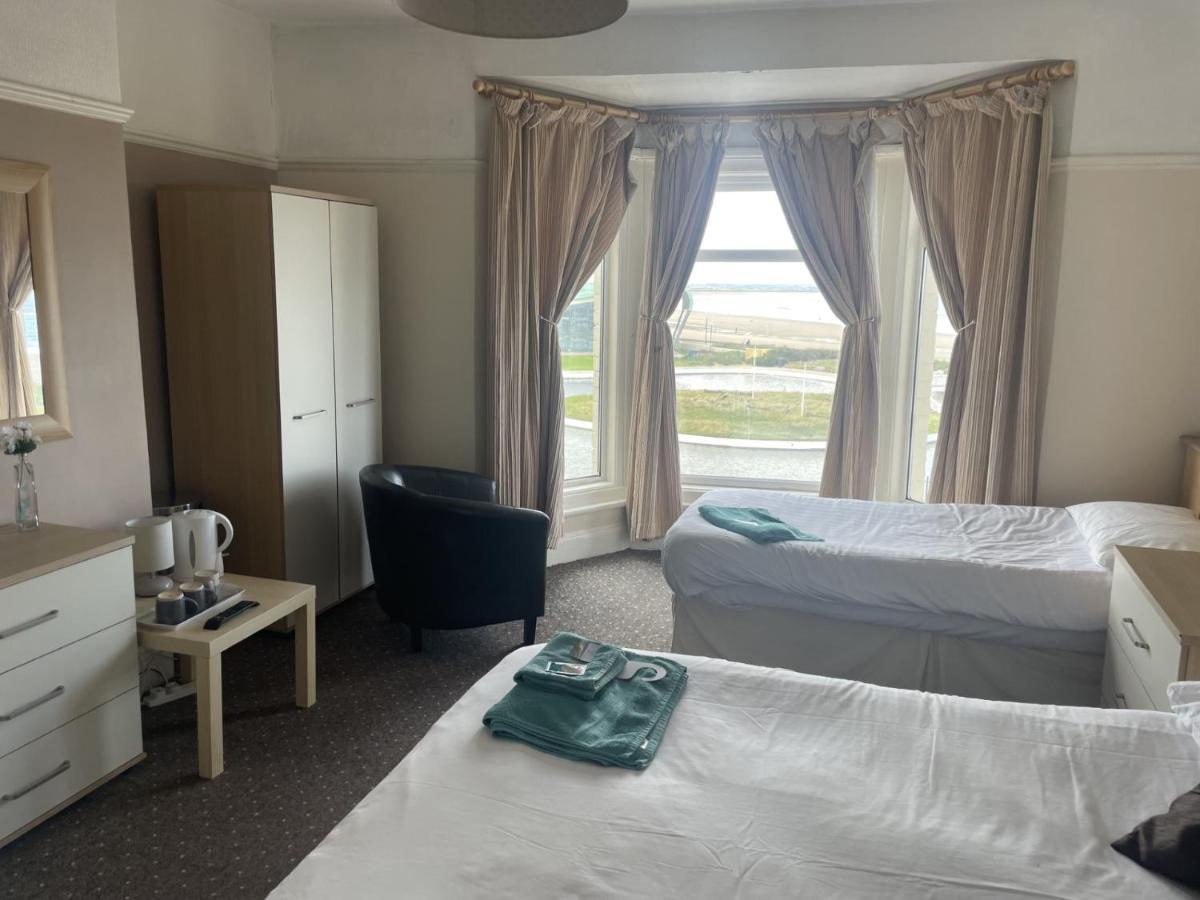 Hotel The Waterside à Redcar Extérieur photo